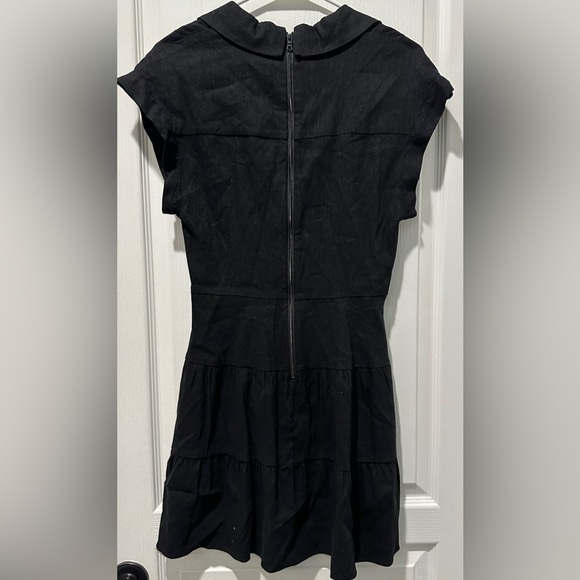 Alice + Olivia Sleeveless Mila Linen Twist Front Black Mini Dress - Picture 7 of 11